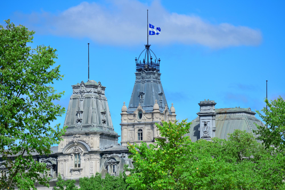 Quebec Election Candidates Challenge Loto-Québec Monopoly with Commercial iGaming Proposals