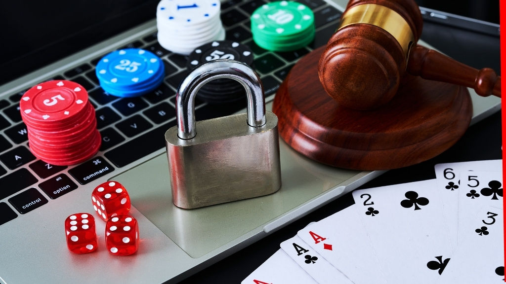 As online gambling expands, uncertainty looms on the horizon